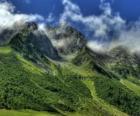 Ο Col des Aravis είναι ένα ορεινό πέρασμα στις γαλλικές Αλπεις
